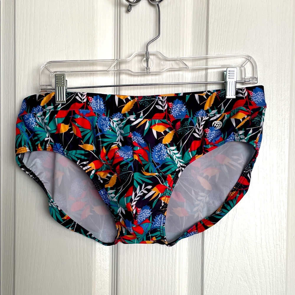 EVOLVE - Tropical Floral Speedo Swim Suit